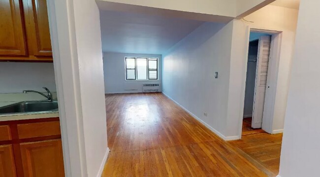 Foto del edificio - 3184 Grand Concourse