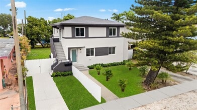 Building Photo - 2361 NW 15th St