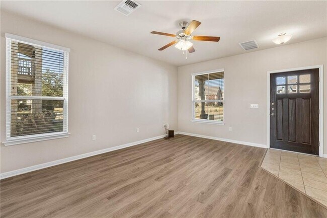 Building Photo - 1412 Bess Cove