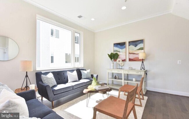 Foto del edificio - 2815 24th Rd S