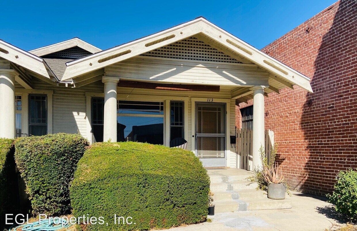 Primary Photo - 119 W Lomita Ave