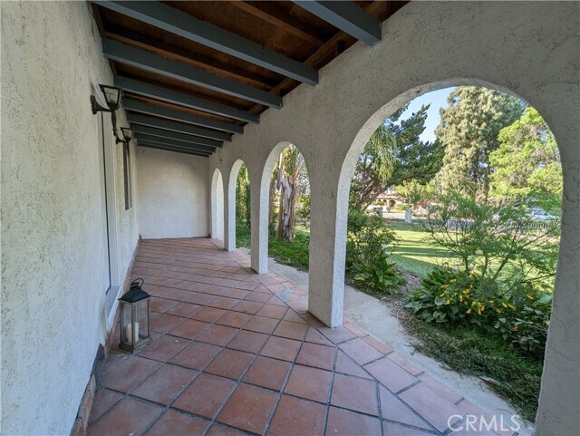 Foto del edificio - 15683 Palomino Dr