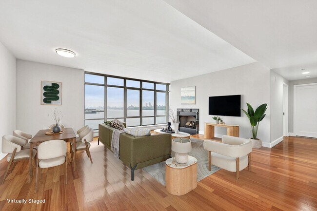 Foto del edificio - 8100 River Rd