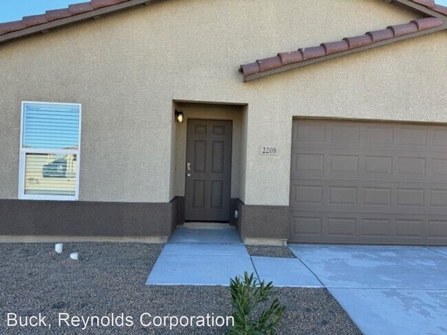 Building Photo - 4 br, 2 bath House - 2208 E. Clear Creek Dr.