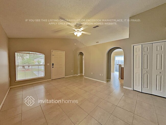 Building Photo - 11336 Ivy Flower Loop