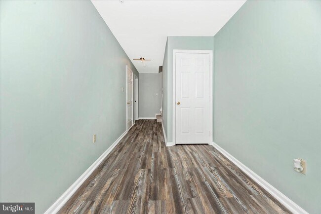 Foto del edificio - 7130 Oberlin Cir