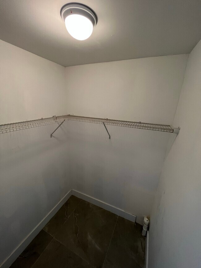 Building Photo - 10200 SW 167th Ter