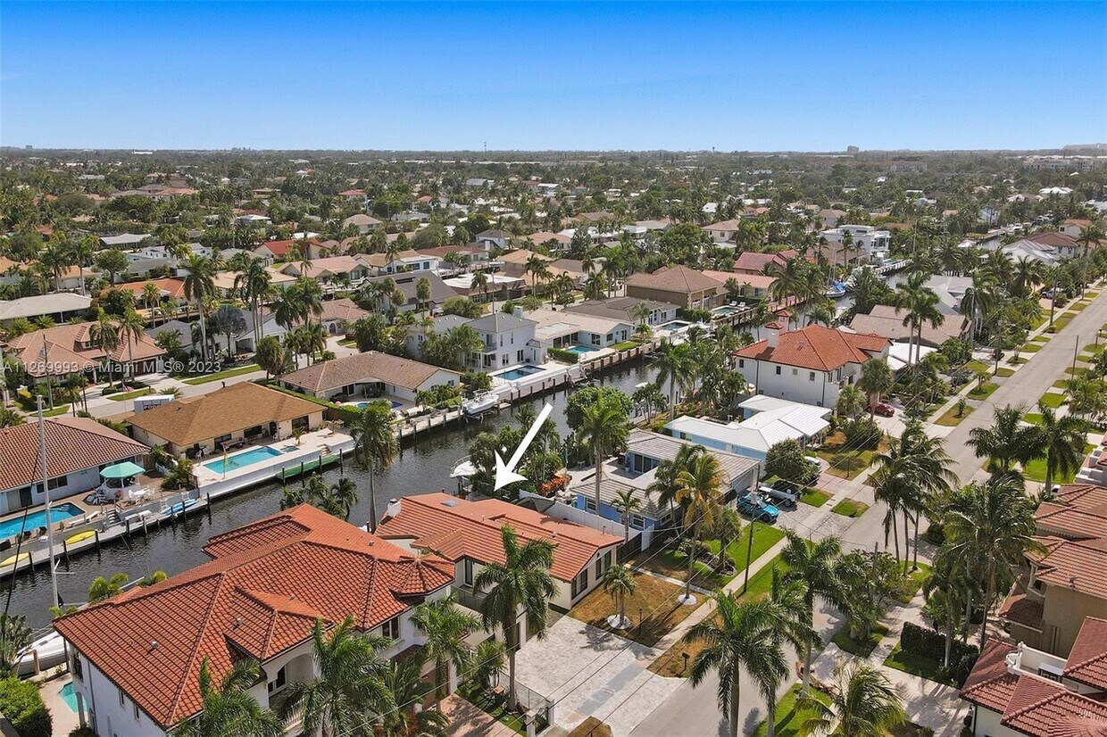 2800 NE 48th St, Lighthouse Point, FL 33064 House for Rent in