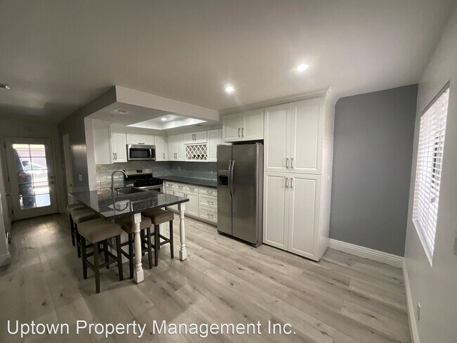 Building Photo - 3 br, 2 bath House - 6100 Arbutus Ave. # 30