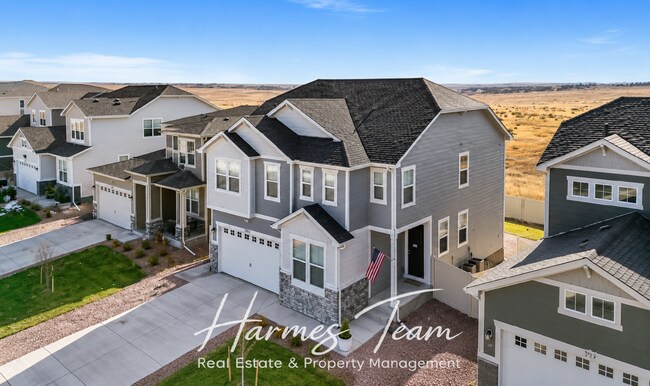 Building Photo - Beautiful 5 Bedroom Home in the Trails of Aspen Ridge