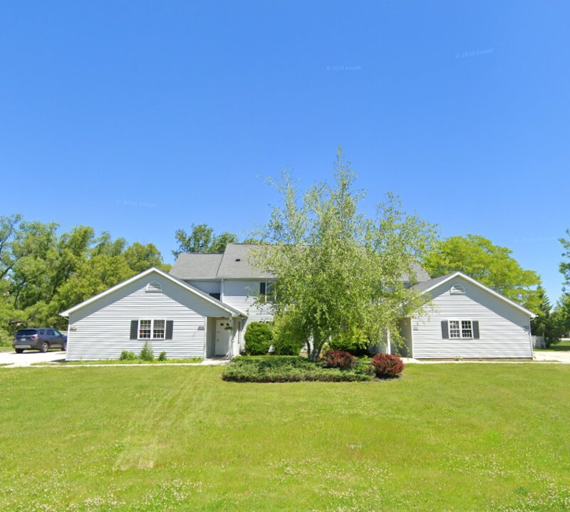 Primary Photo - 2210 Valley Rd