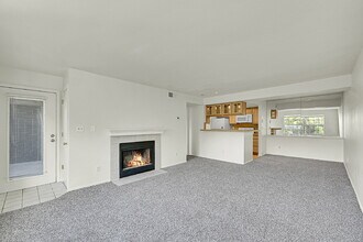 Building Photo - 9222 E Arbor Cir
