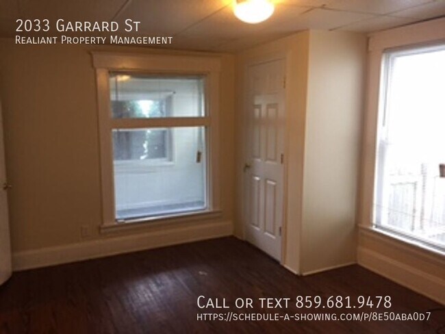 Foto del edificio - 2033 Garrard St