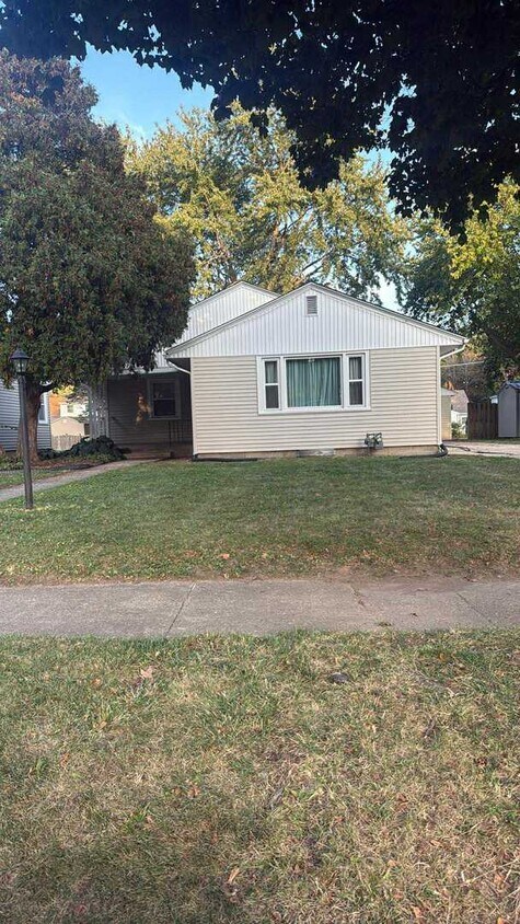 Foto principal - 1211 Stratford Ave