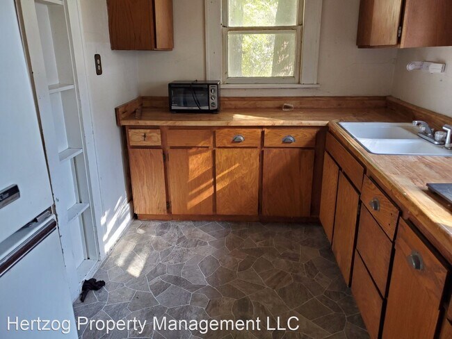 Foto del edificio - 2 br, 1 bath House - 212 N 8th