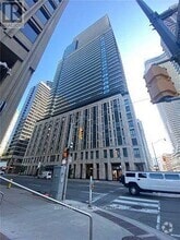 Building Photo - 955-955 Bay St.