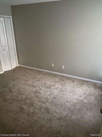 Foto del edificio - 41508 Glade Rd