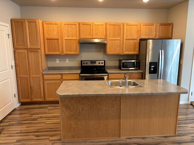 Foto del edificio - 2940 Kincaid Dr