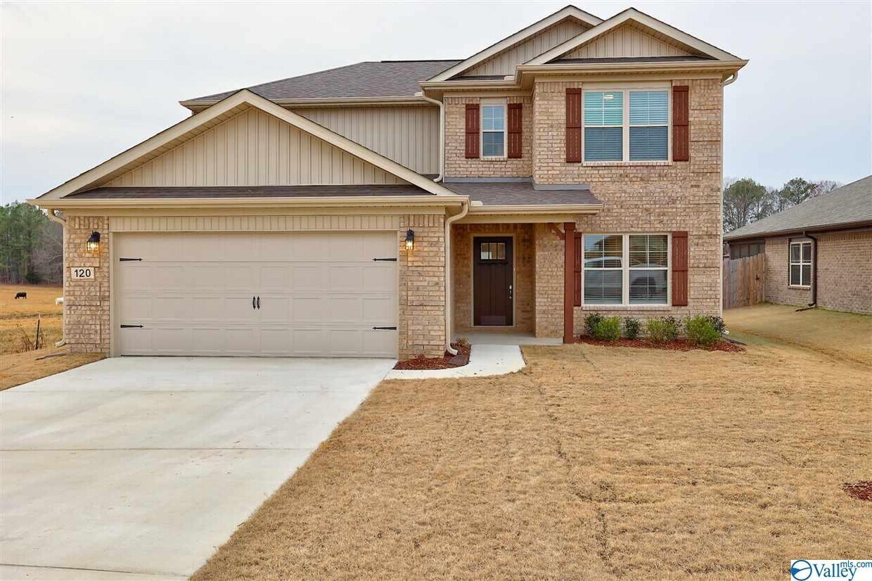 120 Hulsey Ln, Toney, AL 35773 House for Rent in Toney, AL