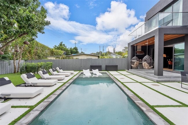 Photo - BUENA VISTA HGTS House