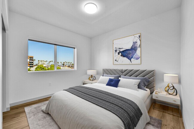 Foto del edificio - 1240 Magnolia Ave