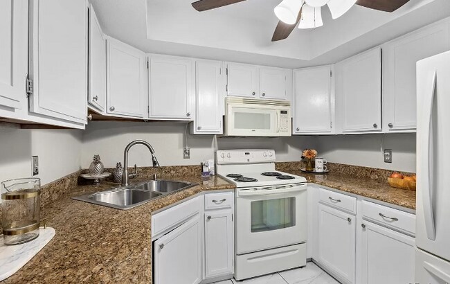 Foto del edificio - 1815 S Deframe St