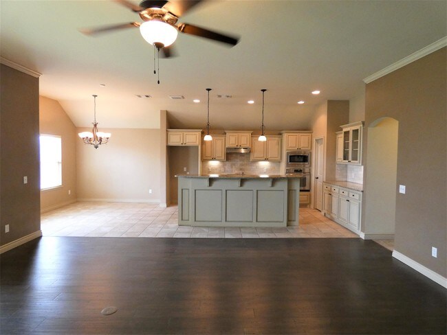 Foto del edificio - 2536 NW 180th St
