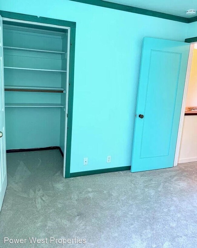 Foto del edificio - 2 br, 1 bath House - 3207 Churnside Lane