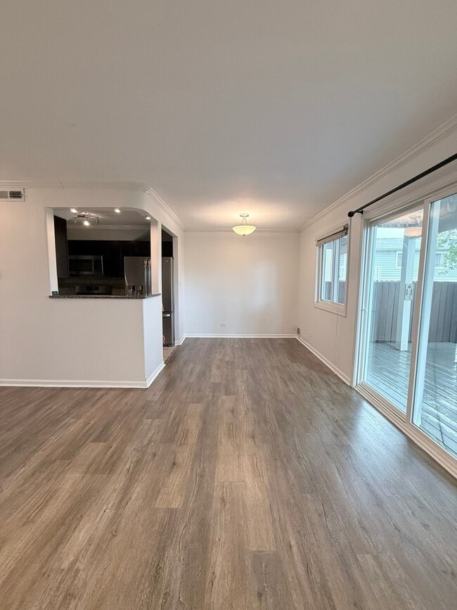 Building Photo - 2023 Raleigh Pl