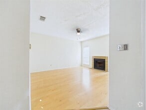 Building Photo - 4406 Avenue A