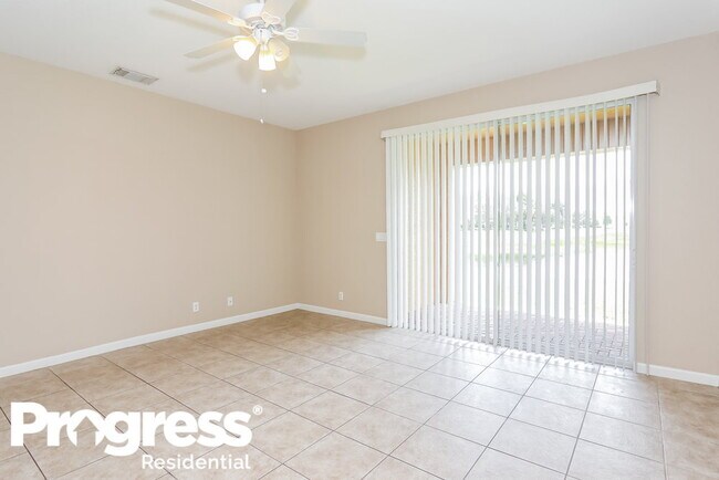 Building Photo - 753 Triana St