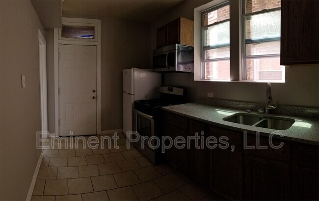 Building Photo - 8135 S Evans Ave