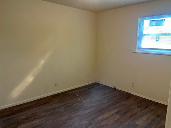 Building Photo - 1364 Gormans Ln
