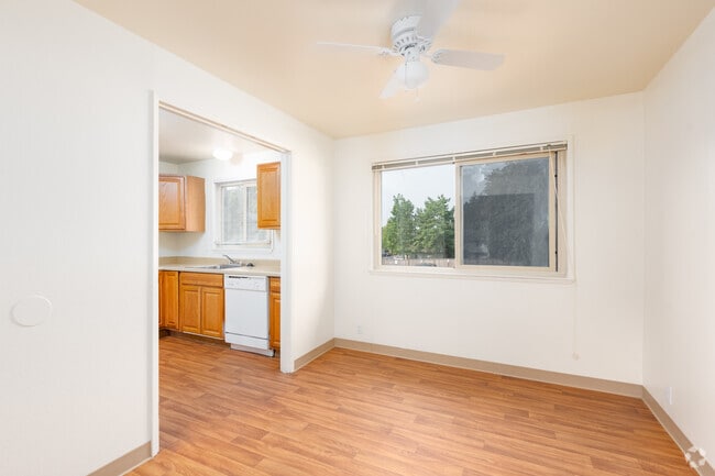 2BD, 1BA - 899-1,065SF - Park Hill Apartments