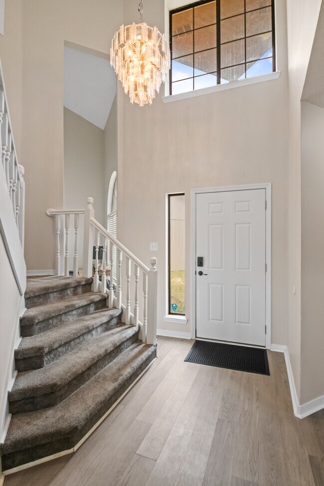 Foto del edificio - 193 Woodland Park Cir