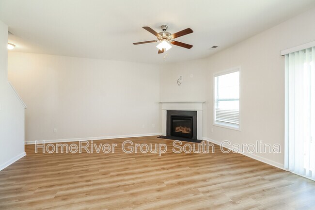 Foto del edificio - 3085 Litchfield Ave