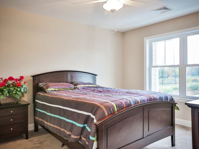 Interior Photo - Longview Place Apartments