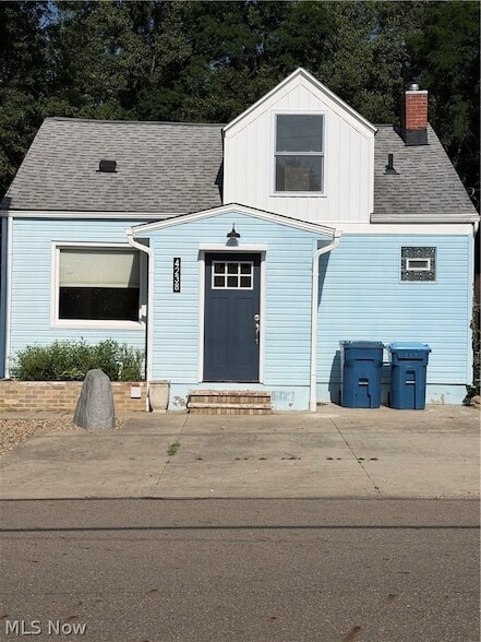 Building Photo - 4238 State Park Dr