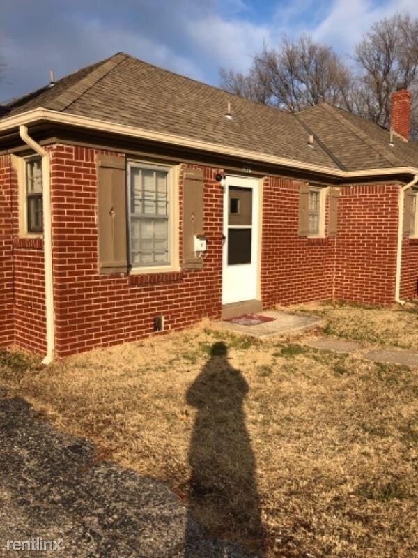 Building Photo - 1 br, 1 bath Apartment - 2432 E Harry