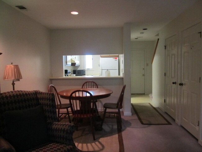 Building Photo - Chapel Hill - Mill Creek 2BR/2BA FURNISHED...