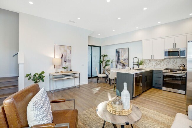 Foto del edificio - 2041 Diamond Street