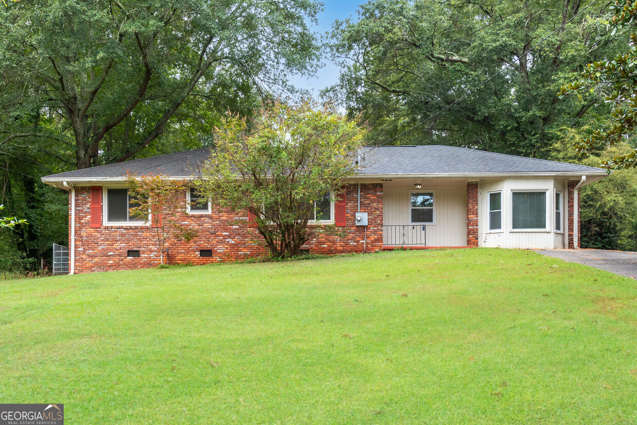 Primary Photo - 1905 Creekside Ct