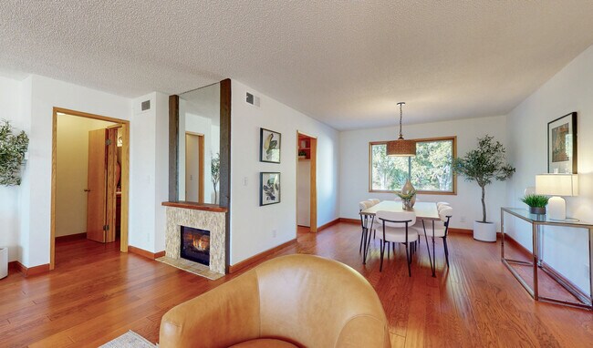 Foto del edificio - 7727 Via Capri