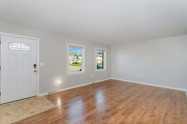 Foto del edificio - 162 Virginia Ave