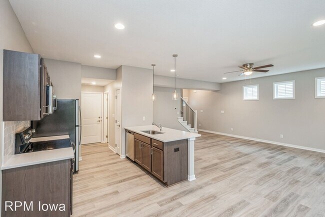 Foto del edificio - 3 br, 2.5 bath House - 260 Amberwood Drive