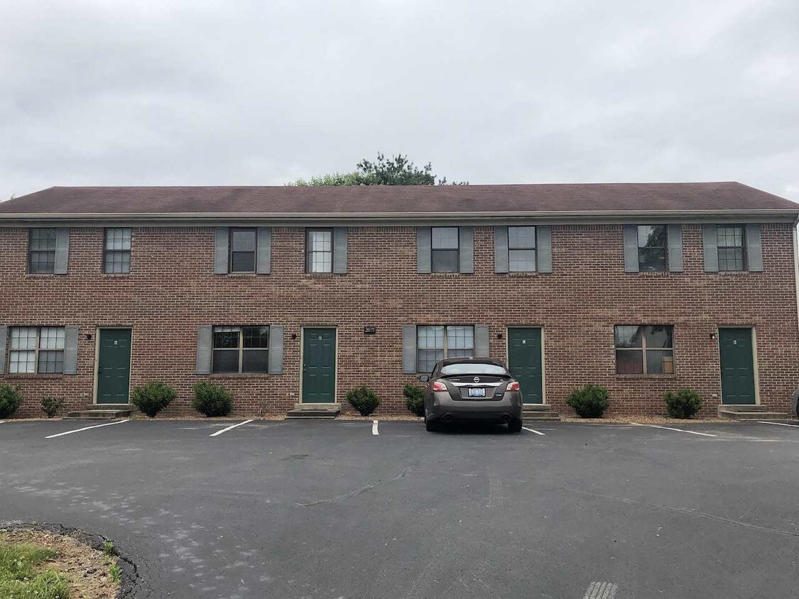 2631 Avalon Ct, Bowling Green, KY 42103 Townhouse for Rent in Bowling Green, KY