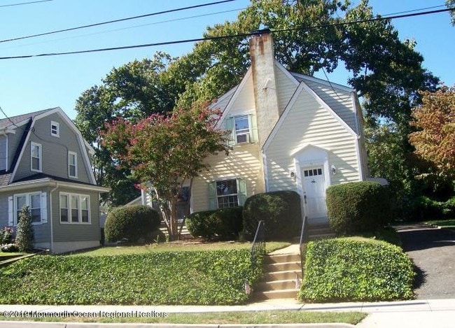 Building Photo - 51 Silverton Ave