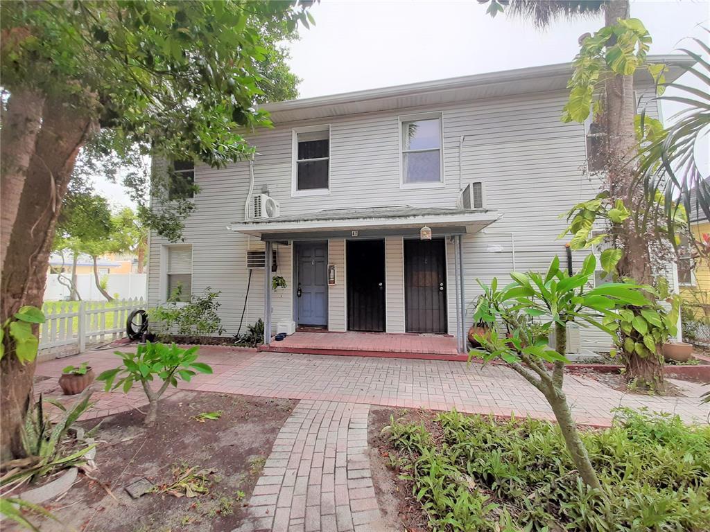 47 W Tarpon Ave Unit 4, Tarpon Springs, FL 34689 Room for Rent in