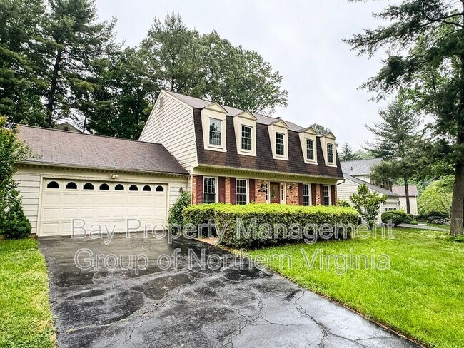 Foto del edificio - 3397 Monarch Ln