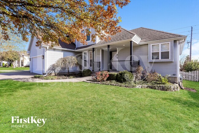 Foto del edificio - 819 Trailway Dr